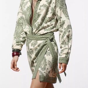 Zara White  and Green Paisley Mini Wrap Skirt